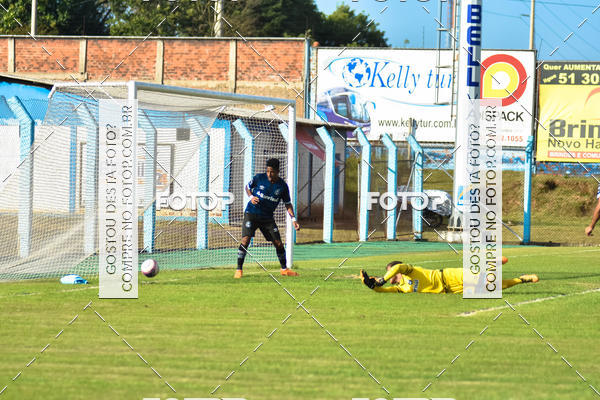 Buy your photos of the eventEsporte Clube Novo Hamburgo x Gr�mio  Estadual  Junior on Fotop