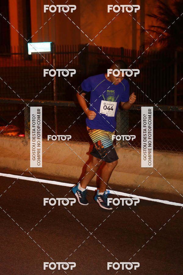 Buy your photos of the eventLorenzetti Music Run 2018 on Fotop