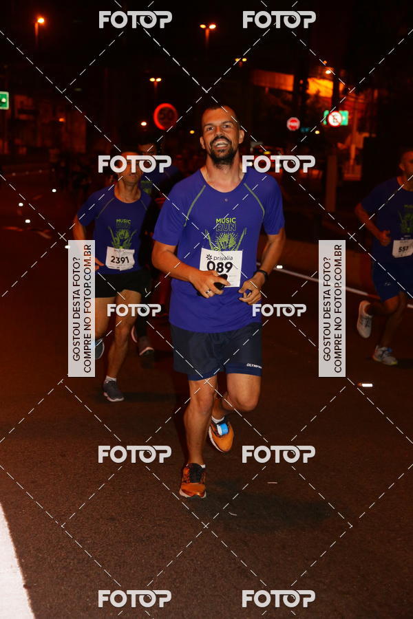 Buy your photos of the eventLorenzetti Music Run 2018 on Fotop