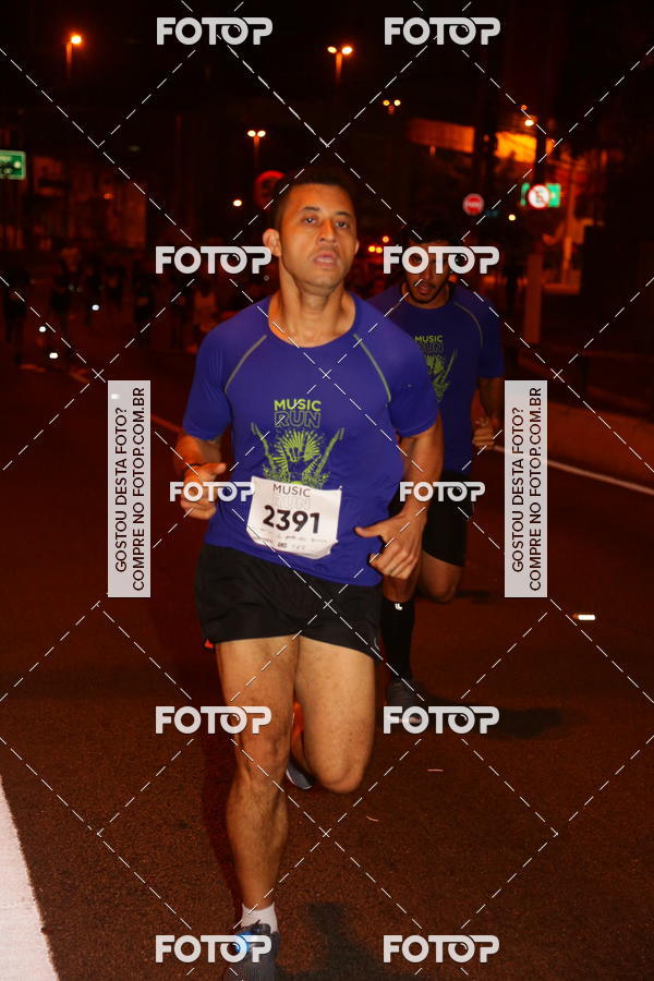 Buy your photos of the eventLorenzetti Music Run 2018 on Fotop