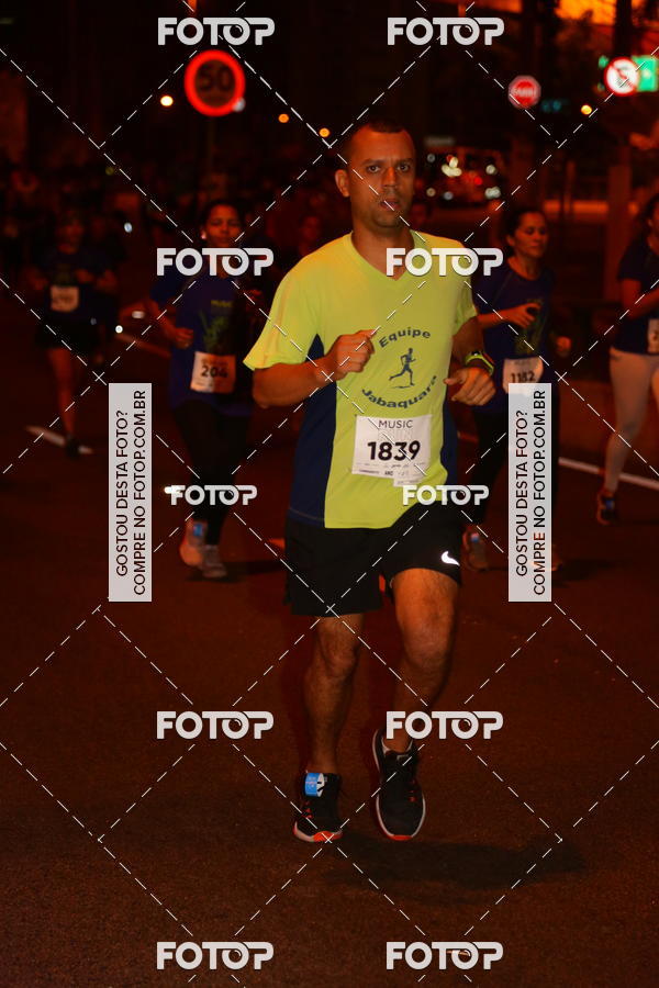 Buy your photos of the eventLorenzetti Music Run 2018 on Fotop
