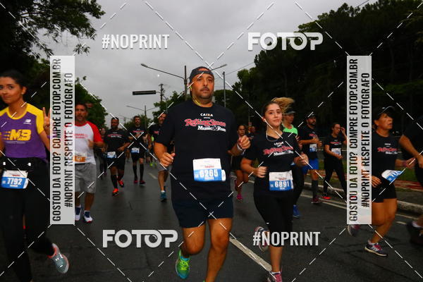 Buy your photos of the eventRolling Stone Music Run 2018 on Fotop
