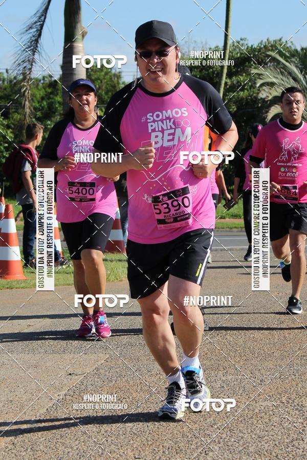 Buy your photos of the eventCorrida Pink do Bem on Fotop
