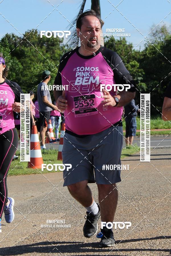 Buy your photos of the eventCorrida Pink do Bem on Fotop