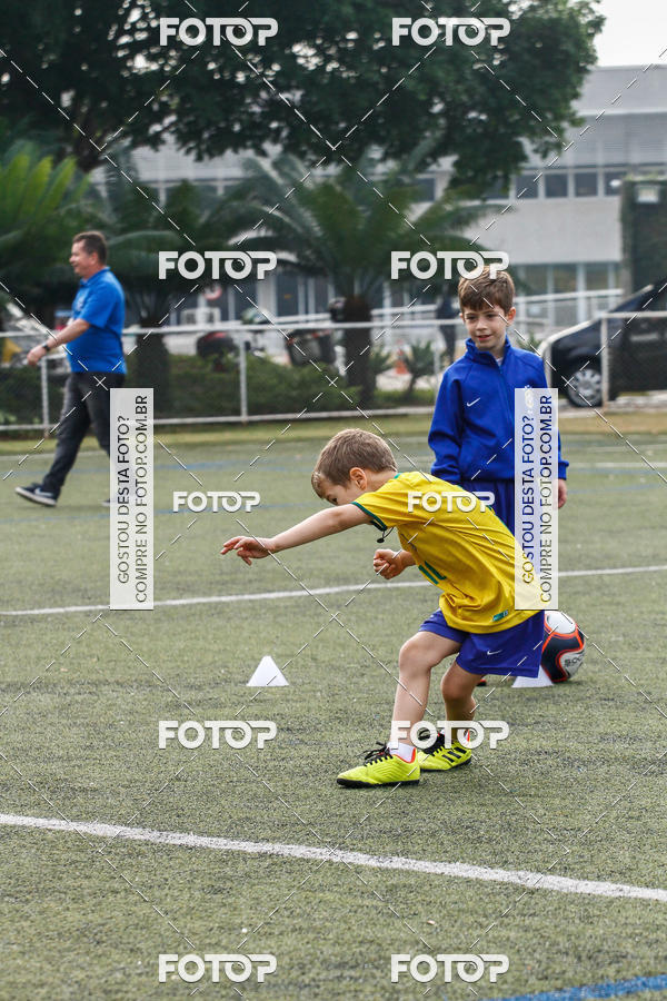 Buy your photos of the eventClnica de Futebol 2018 - 2 a 6 de julho - G3 a G7 on Fotop