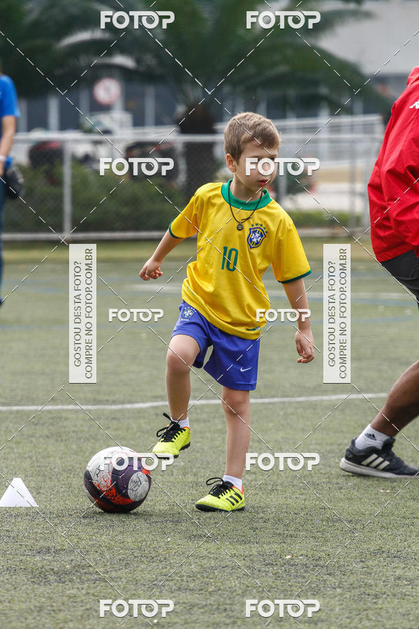 Buy your photos of the eventClnica de Futebol 2018 - 2 a 6 de julho - G3 a G7 on Fotop