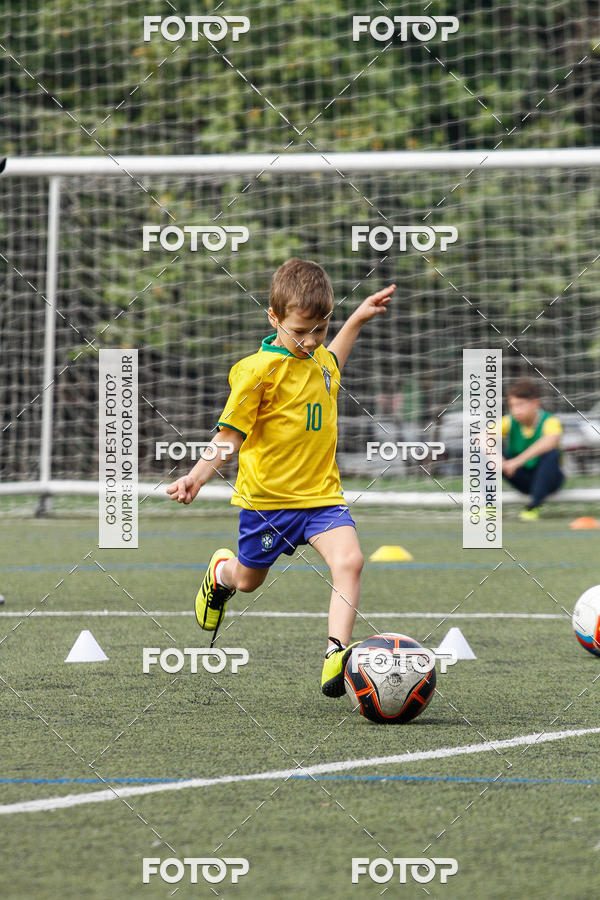 Buy your photos of the eventClnica de Futebol 2018 - 2 a 6 de julho - G3 a G7 on Fotop