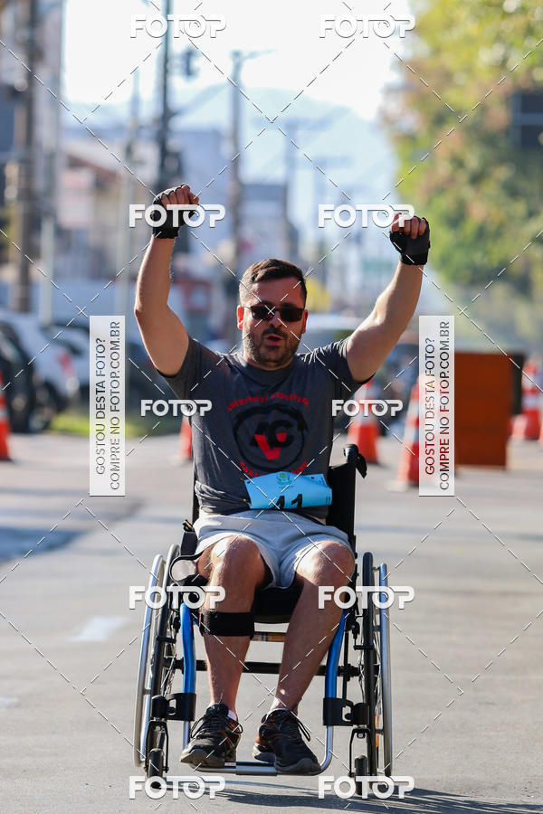 Buy your photos of the event7 Corrida APAE  - Poos de Caldas - MG on Fotop
