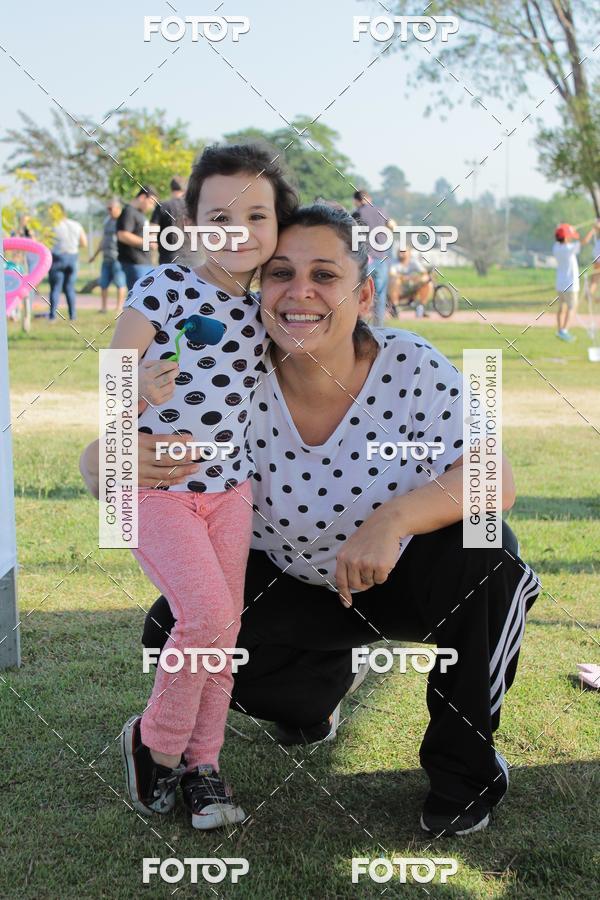 Buy your photos of the eventCosturando Memrias - Semana Mundial do Brincar on Fotop