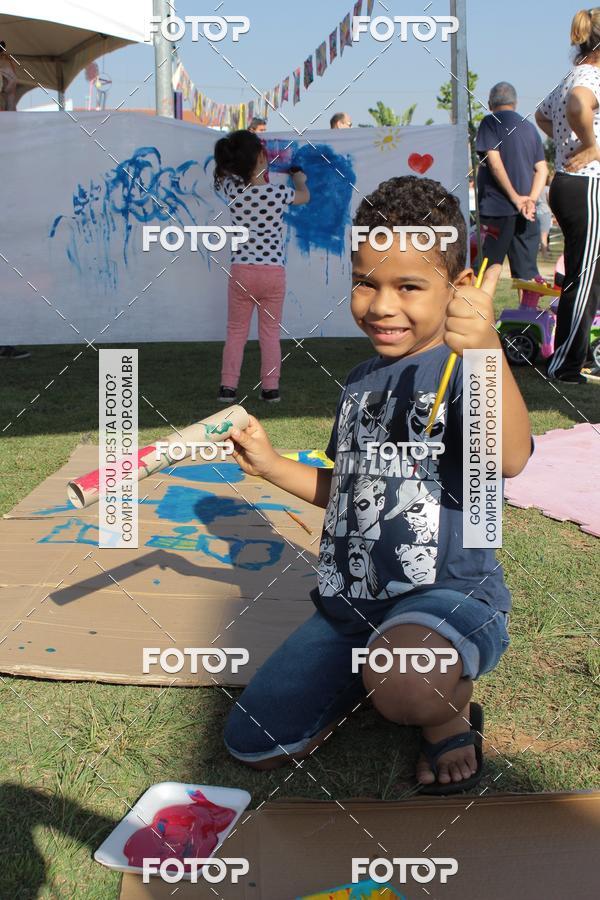 Buy your photos of the eventCosturando Memrias - Semana Mundial do Brincar on Fotop