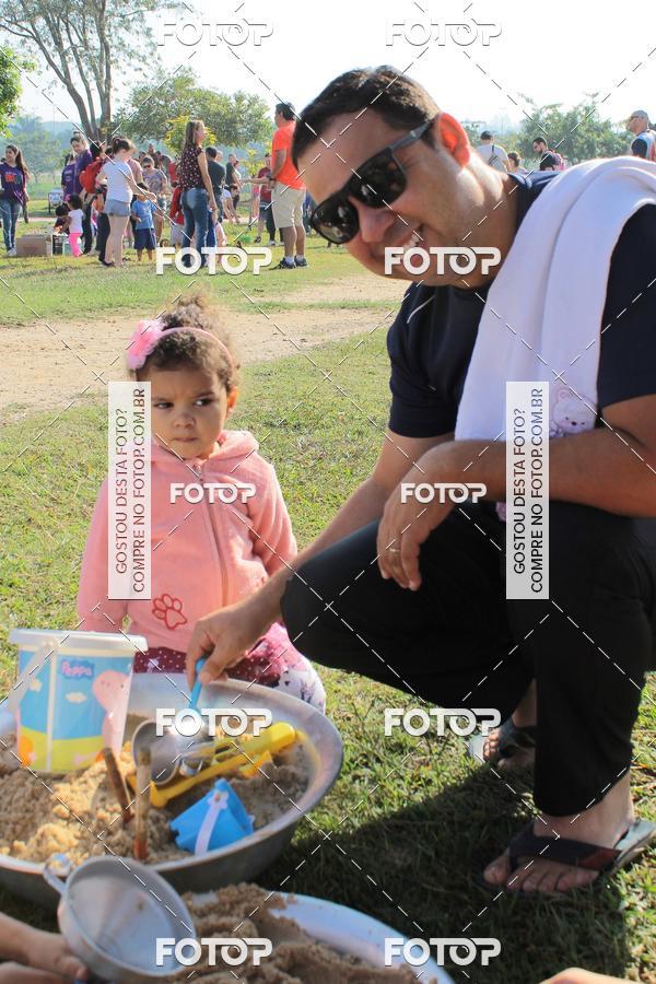 Buy your photos of the eventCosturando Memrias - Semana Mundial do Brincar on Fotop