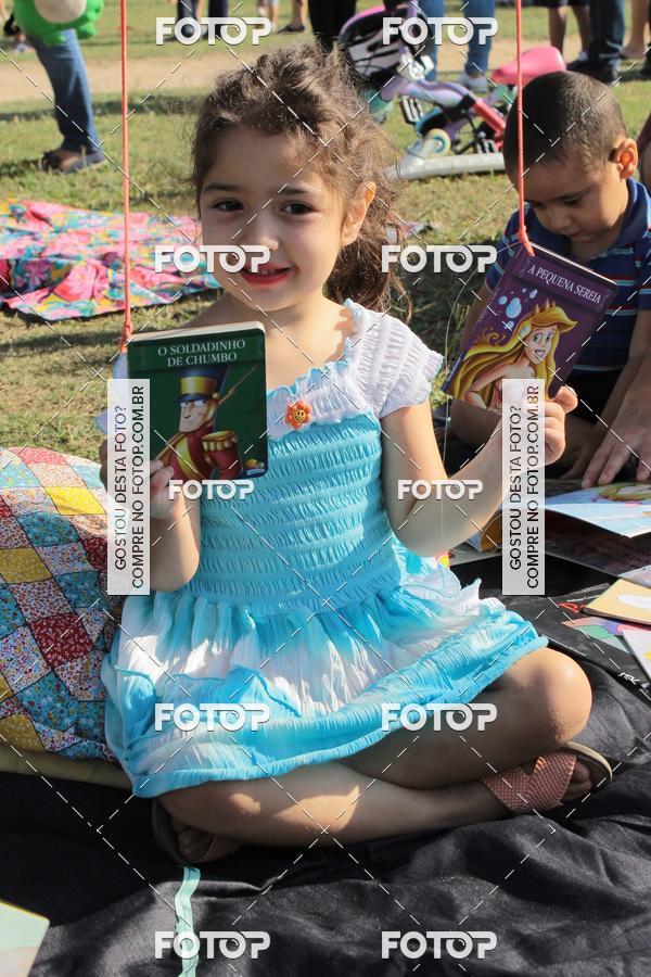 Buy your photos of the eventCosturando Memrias - Semana Mundial do Brincar on Fotop