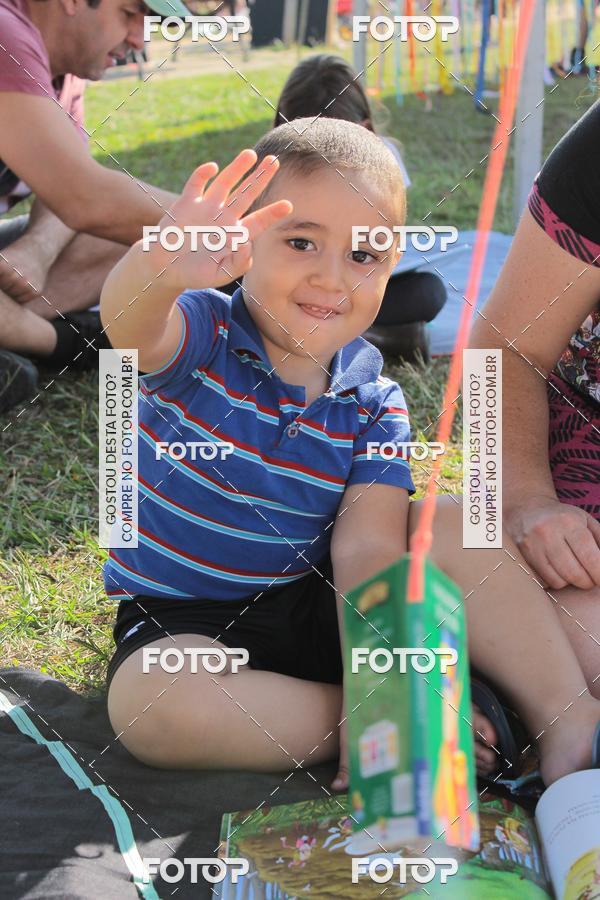 Buy your photos of the eventCosturando Memrias - Semana Mundial do Brincar on Fotop