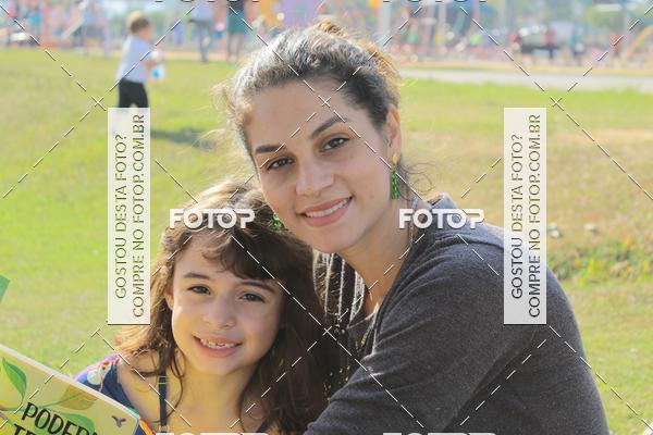Buy your photos of the eventCosturando Memrias - Semana Mundial do Brincar on Fotop
