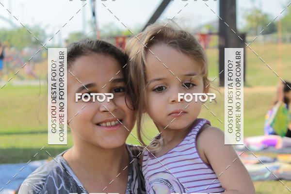 Buy your photos of the eventCosturando Memrias - Semana Mundial do Brincar on Fotop