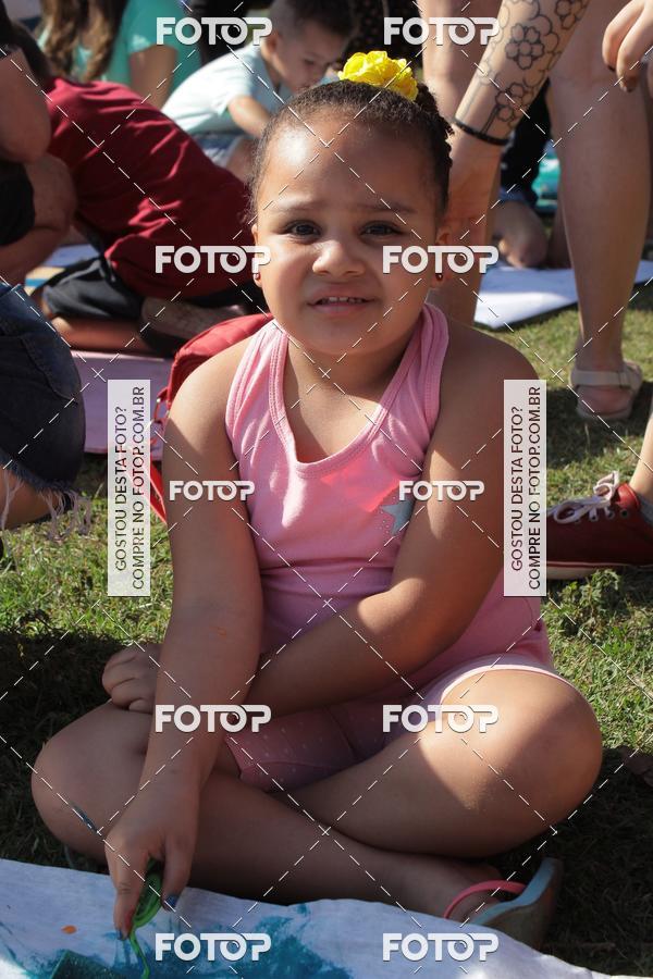 Buy your photos of the eventCosturando Memrias - Semana Mundial do Brincar on Fotop