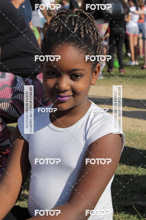 Buy your photos of the eventCosturando Memrias - Semana Mundial do Brincar on Fotop
