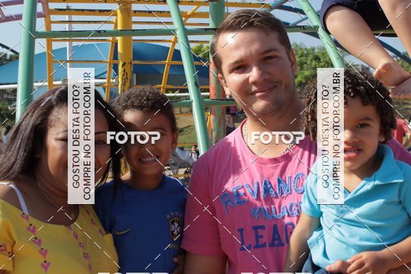 Buy your photos of the eventCosturando Memrias - Semana Mundial do Brincar on Fotop