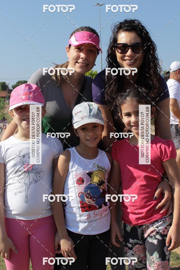 Buy your photos of the eventCosturando Memrias - Semana Mundial do Brincar on Fotop