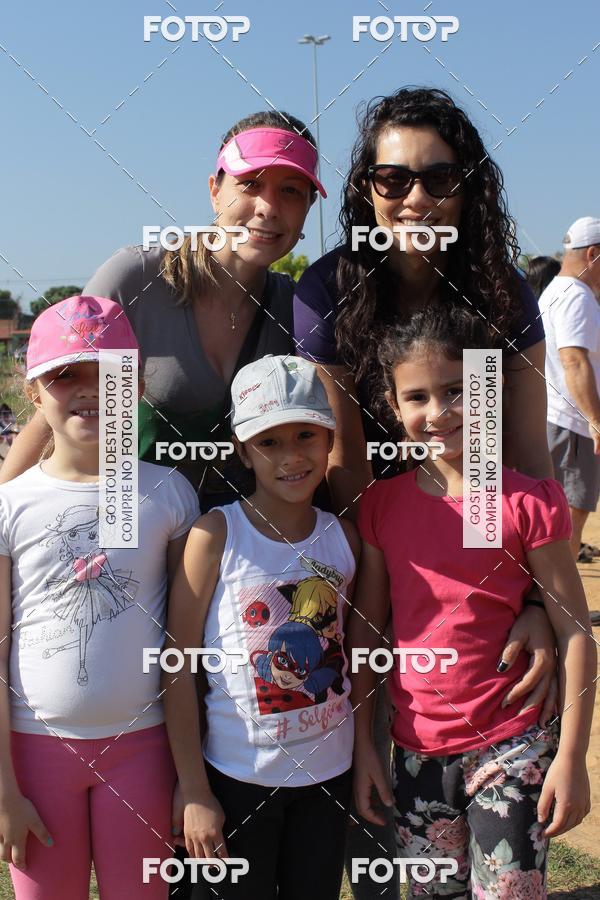 Buy your photos of the eventCosturando Memrias - Semana Mundial do Brincar on Fotop