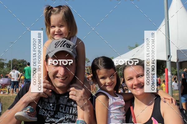 Buy your photos of the eventCosturando Mem�rias - Semana Mundial do Brincar on Fotop