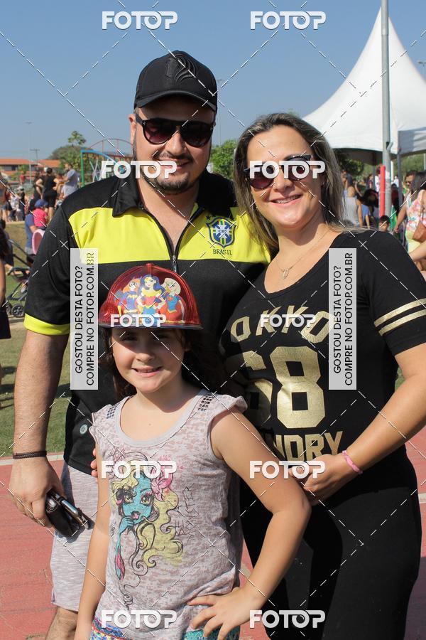 Buy your photos of the eventCosturando Mem�rias - Semana Mundial do Brincar on Fotop