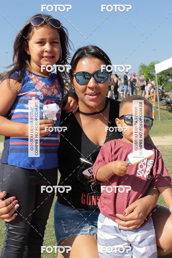 Buy your photos of the eventCosturando Mem�rias - Semana Mundial do Brincar on Fotop