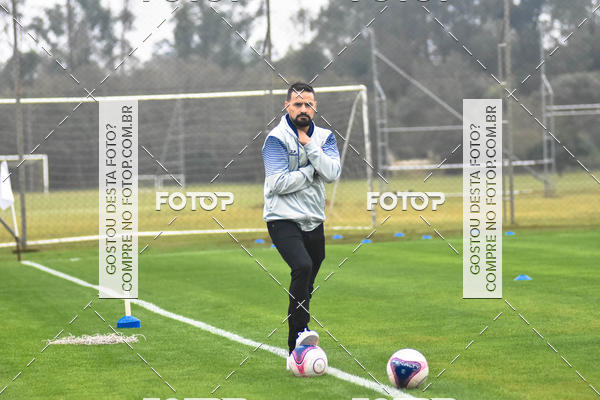 Buy your photos of the eventGR�MIO X NOVO HAMBURGO GAUCH�O SUB20 on Fotop