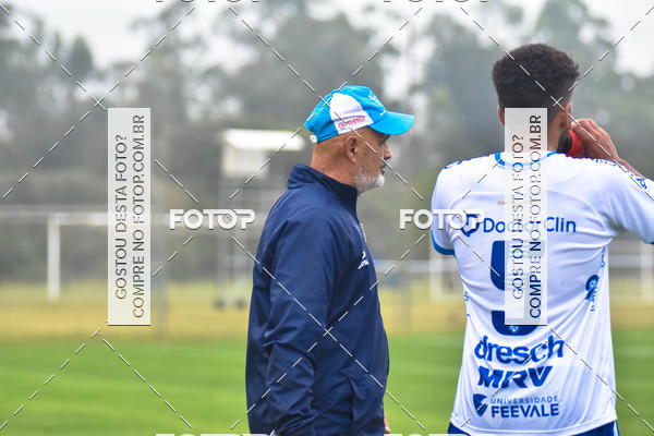 Buy your photos of the eventGR�MIO X NOVO HAMBURGO GAUCH�O SUB20 on Fotop