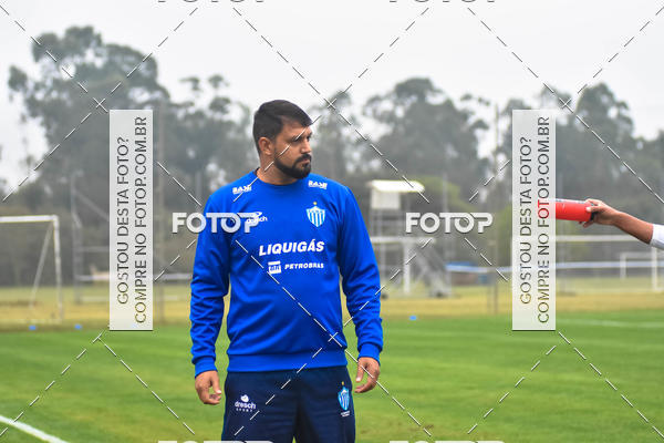 Buy your photos of the eventGR�MIO X NOVO HAMBURGO GAUCH�O SUB20 on Fotop