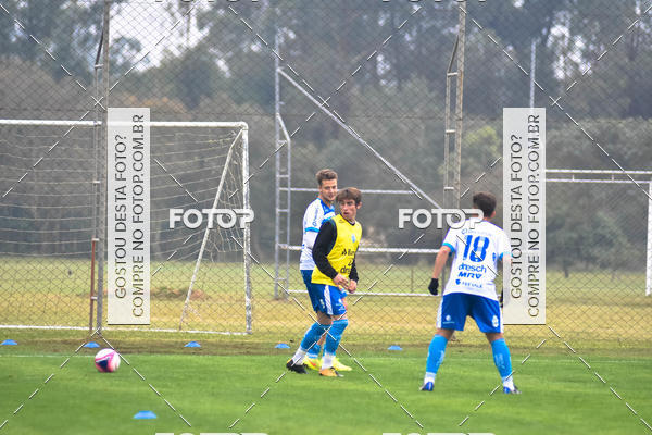 Buy your photos of the eventGR�MIO X NOVO HAMBURGO GAUCH�O SUB20 on Fotop