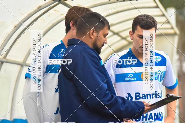 Buy your photos of the eventGR�MIO X NOVO HAMBURGO GAUCH�O SUB20 on Fotop