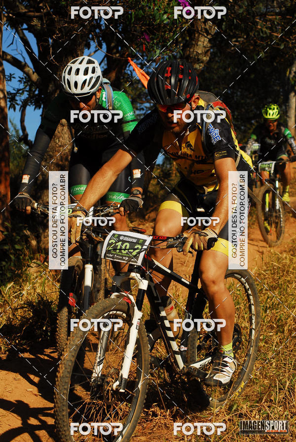 Buy your photos of the eventUltramaratona de Mountain Bike Canastra Warriors on Fotop
