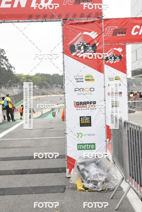 Compra tus fotos del evento15 Maratona de Revezamento Ayrton Senna Racing Day En Fotop