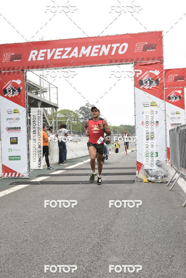 Compra tus fotos del evento15 Maratona de Revezamento Ayrton Senna Racing Day En Fotop