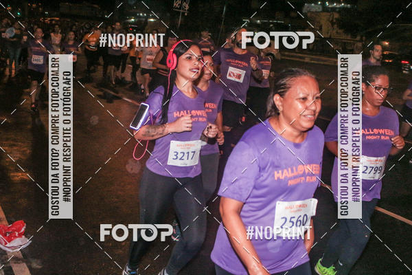 Buy your photos of the eventHalloween Night Run on Fotop