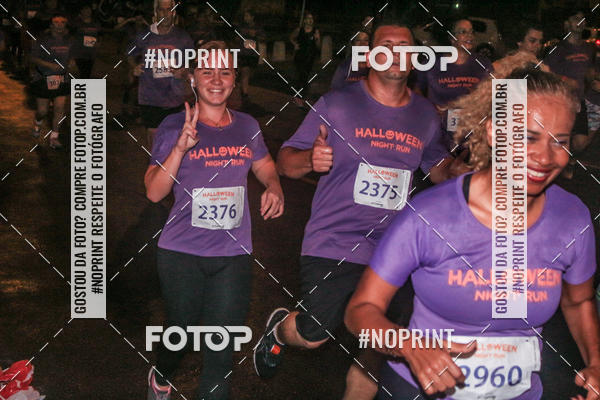 Buy your photos of the eventHalloween Night Run on Fotop