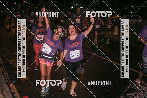 Buy your photos of the eventHalloween Night Run on Fotop