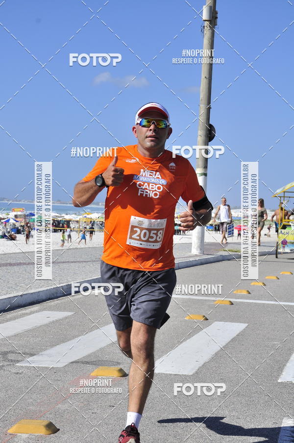 Buy your photos of the eventMEIA MARATONA DE CABO FRIO on Fotop