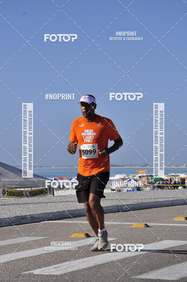 Buy your photos of the eventMEIA MARATONA DE CABO FRIO on Fotop