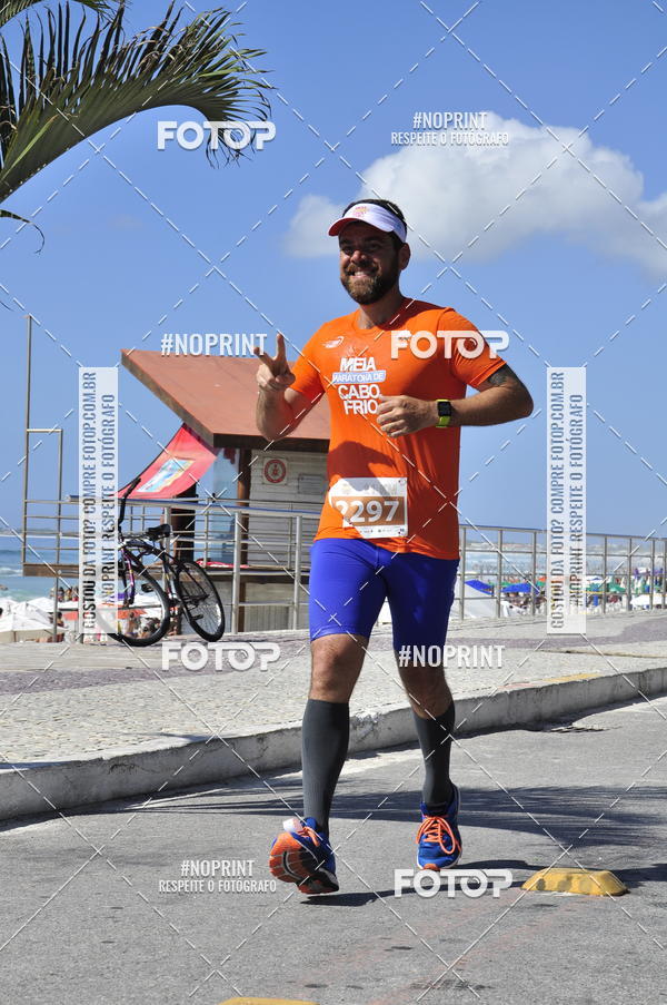 Buy your photos of the eventMEIA MARATONA DE CABO FRIO on Fotop
