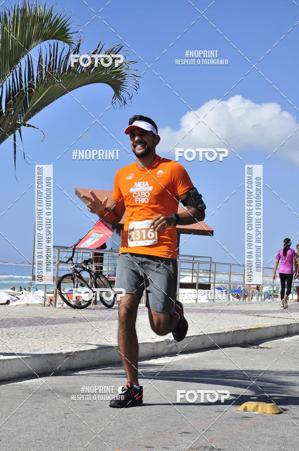 Buy your photos of the eventMEIA MARATONA DE CABO FRIO on Fotop