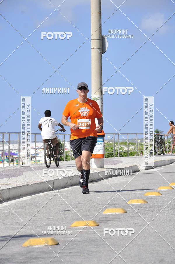 Buy your photos of the eventMEIA MARATONA DE CABO FRIO on Fotop