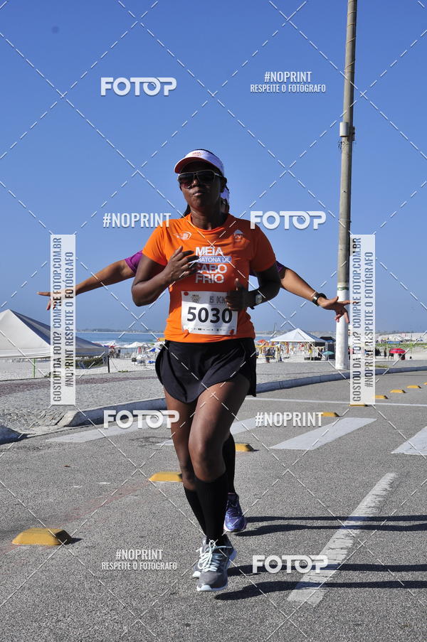 Buy your photos of the eventMEIA MARATONA DE CABO FRIO on Fotop