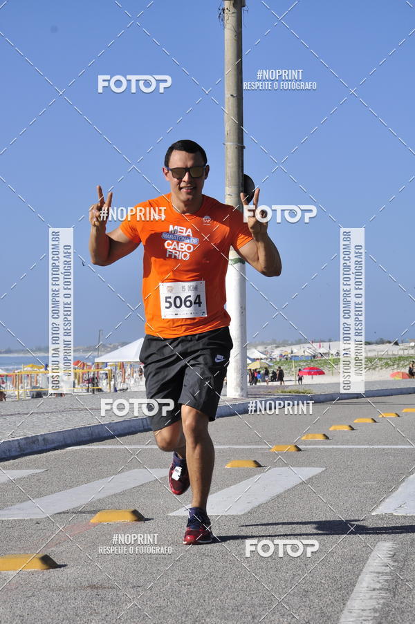 Buy your photos of the eventMEIA MARATONA DE CABO FRIO on Fotop