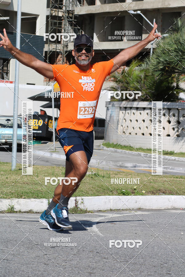 Buy your photos of the eventMEIA MARATONA DE CABO FRIO on Fotop