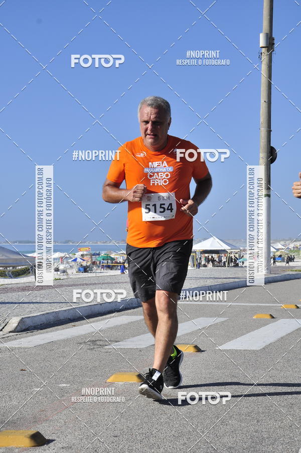 Buy your photos of the eventMEIA MARATONA DE CABO FRIO on Fotop