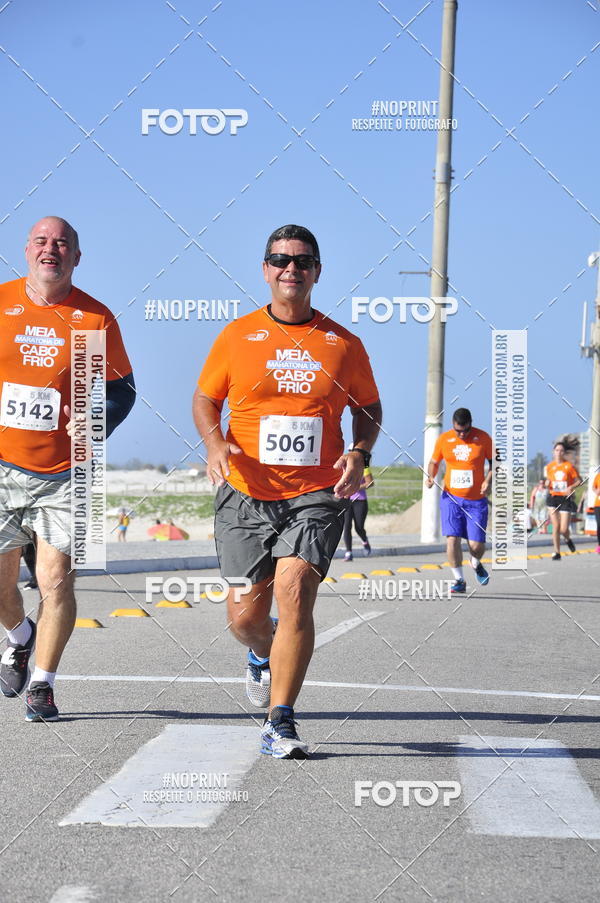 Buy your photos of the eventMEIA MARATONA DE CABO FRIO on Fotop