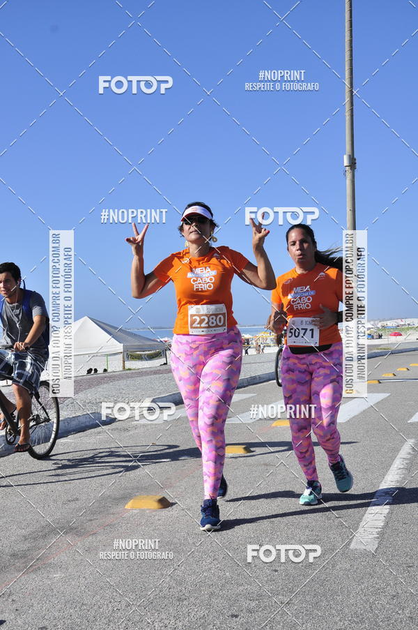 Buy your photos of the eventMEIA MARATONA DE CABO FRIO on Fotop