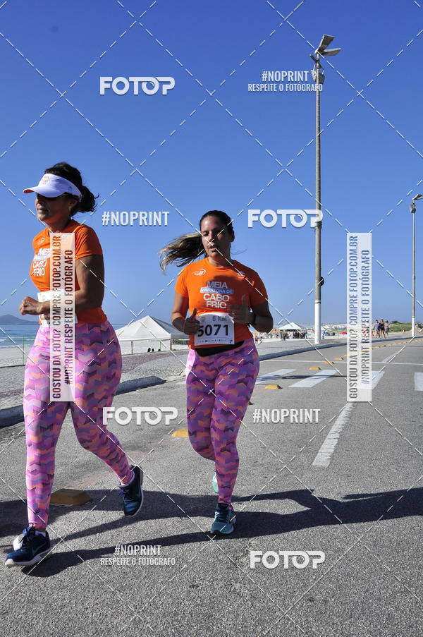 Buy your photos of the eventMEIA MARATONA DE CABO FRIO on Fotop